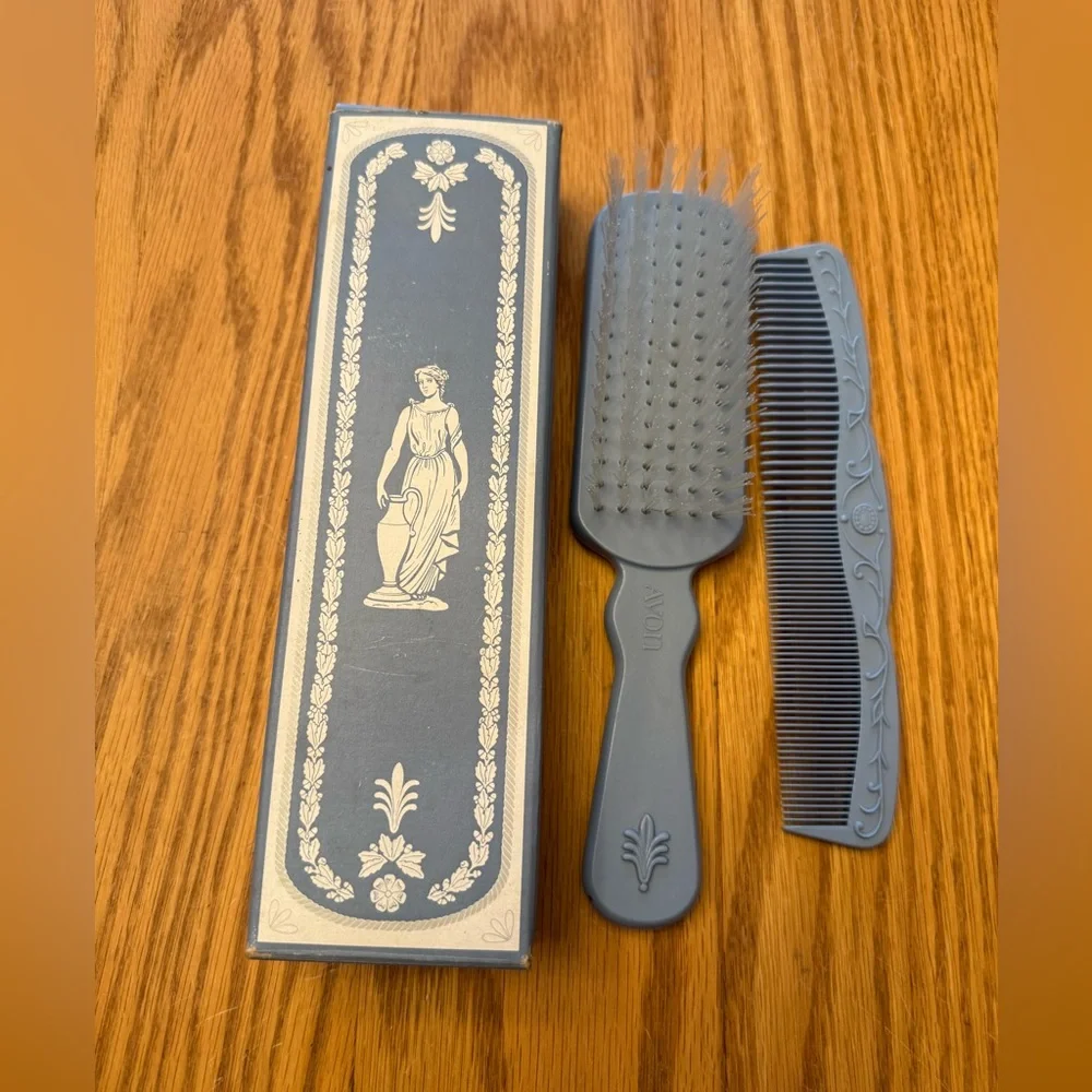 Avon stylish vintage